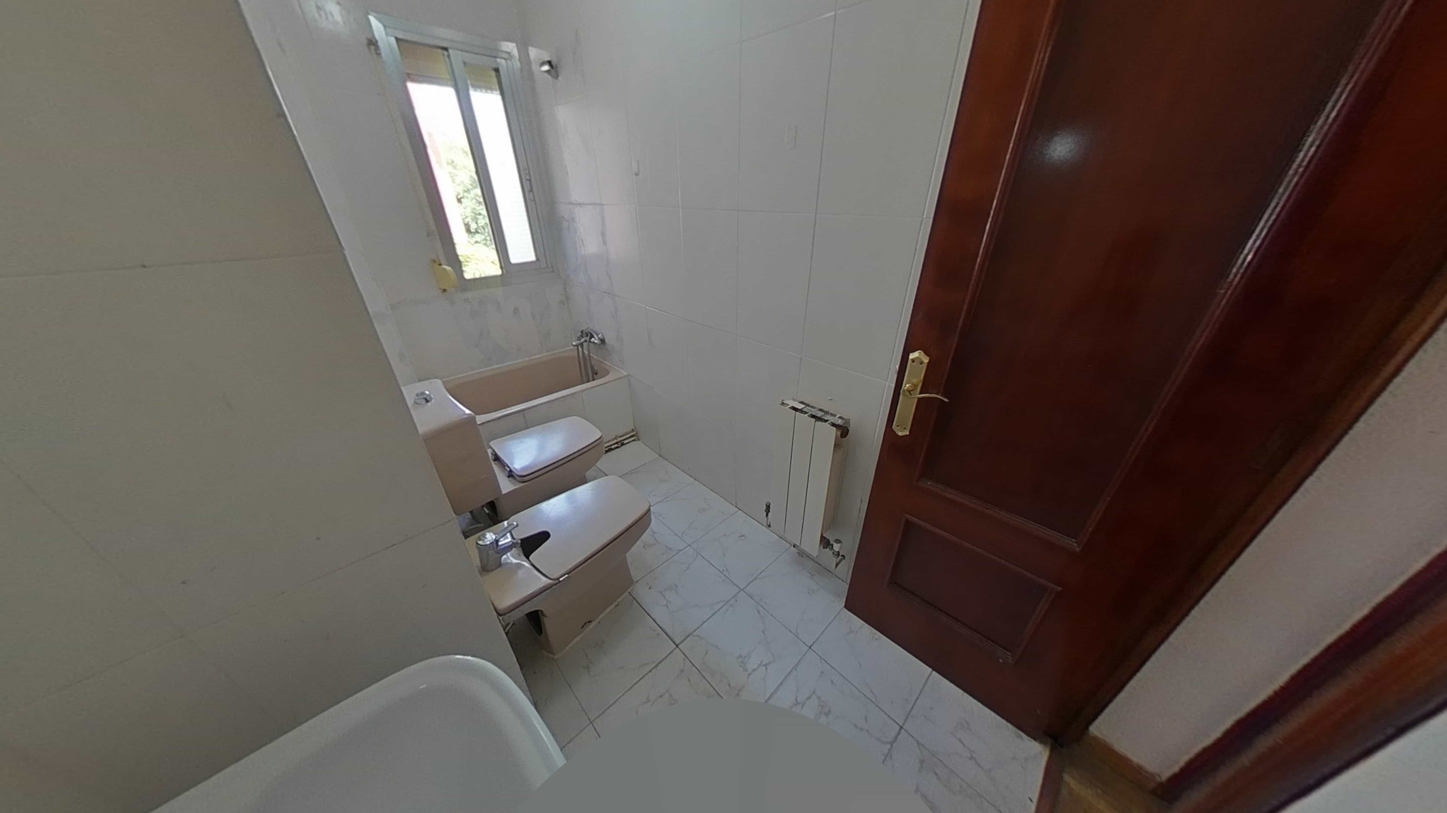 Flat for sale in calle Benimamet