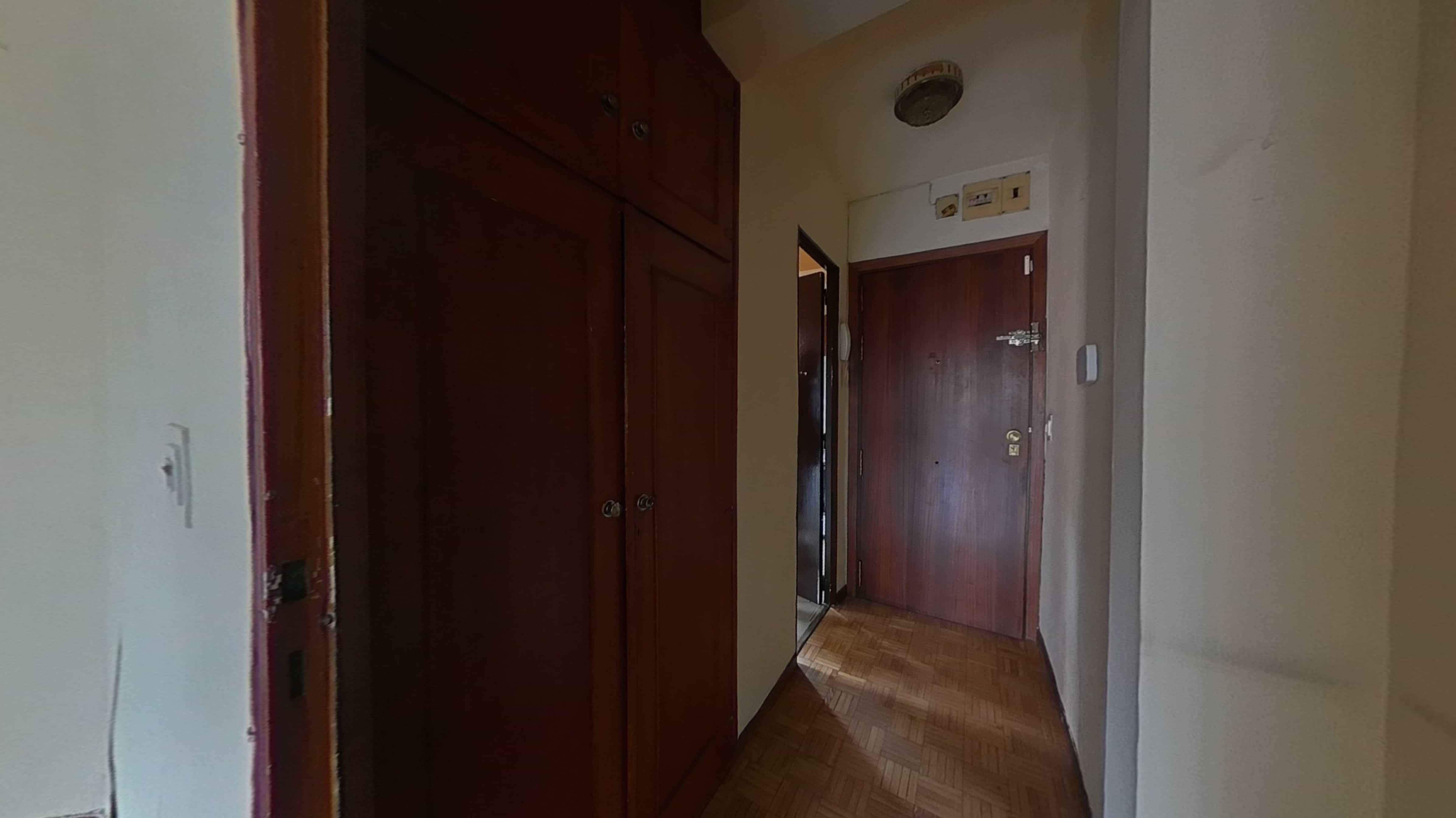 Piso en venta en calle Ocaña