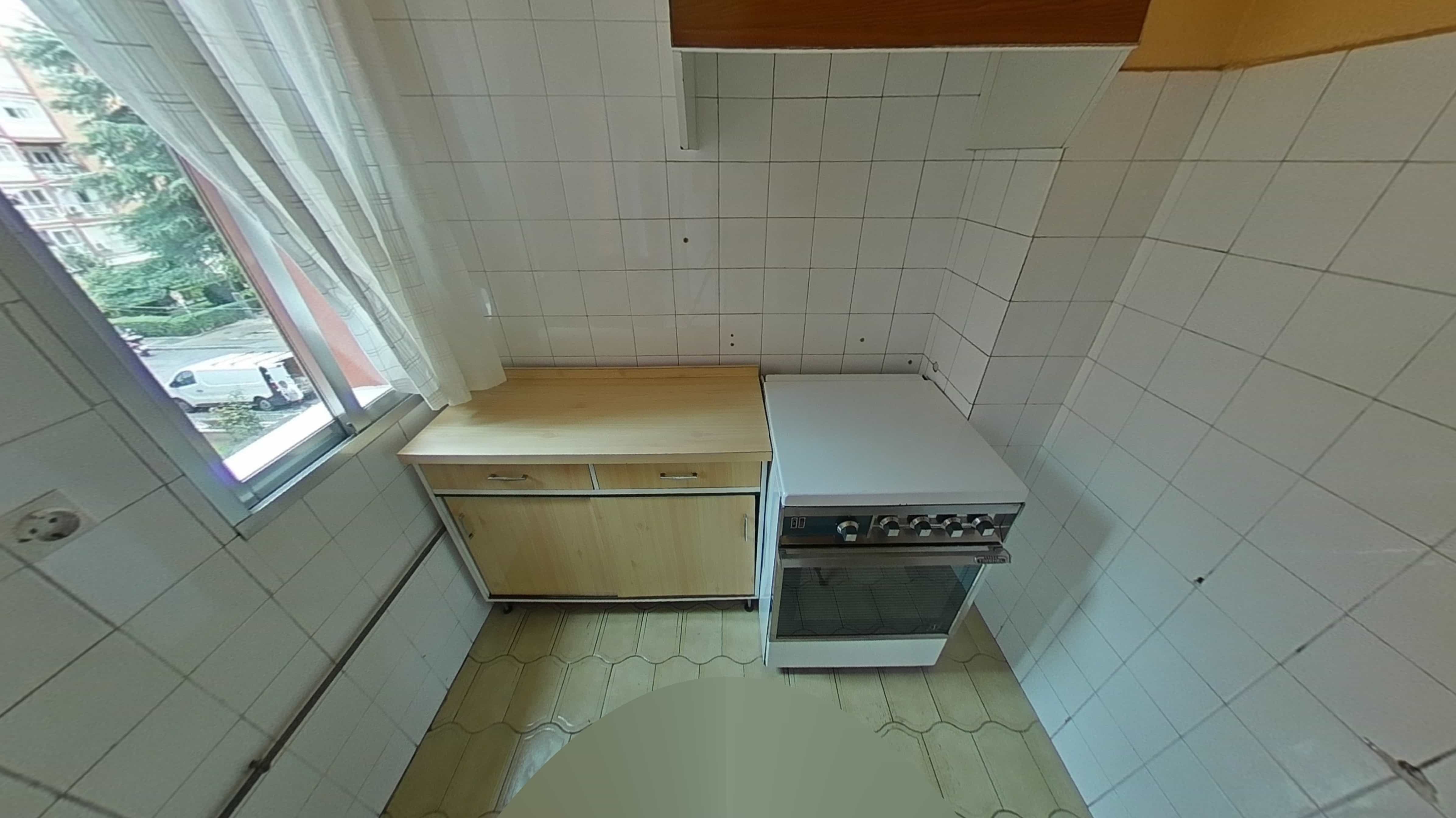 Piso en venta en calle Ocaña