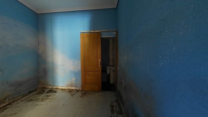 Piso en venta en calle Salitre