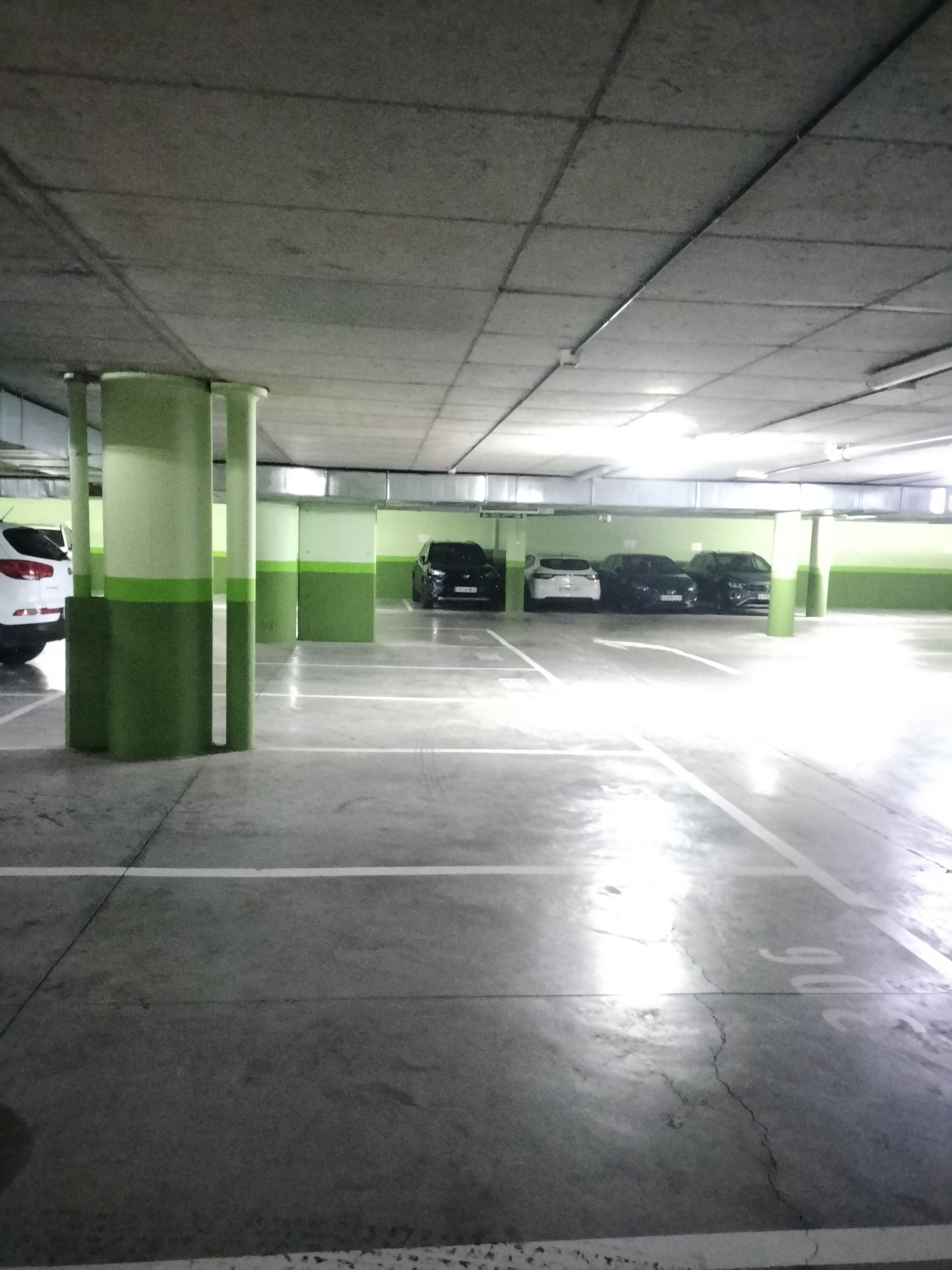 Garage à vendre à avda De America