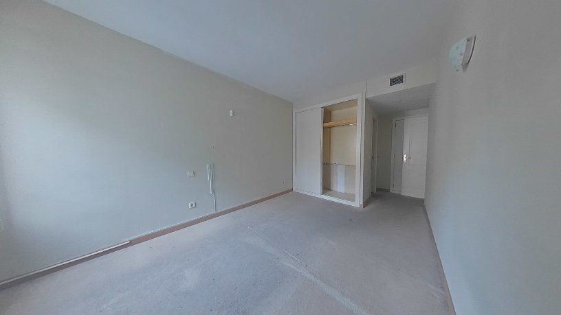 Piso en venta en calle Yerma