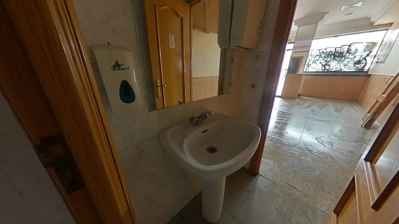 Commercial premises for sale in calle Rio Segura