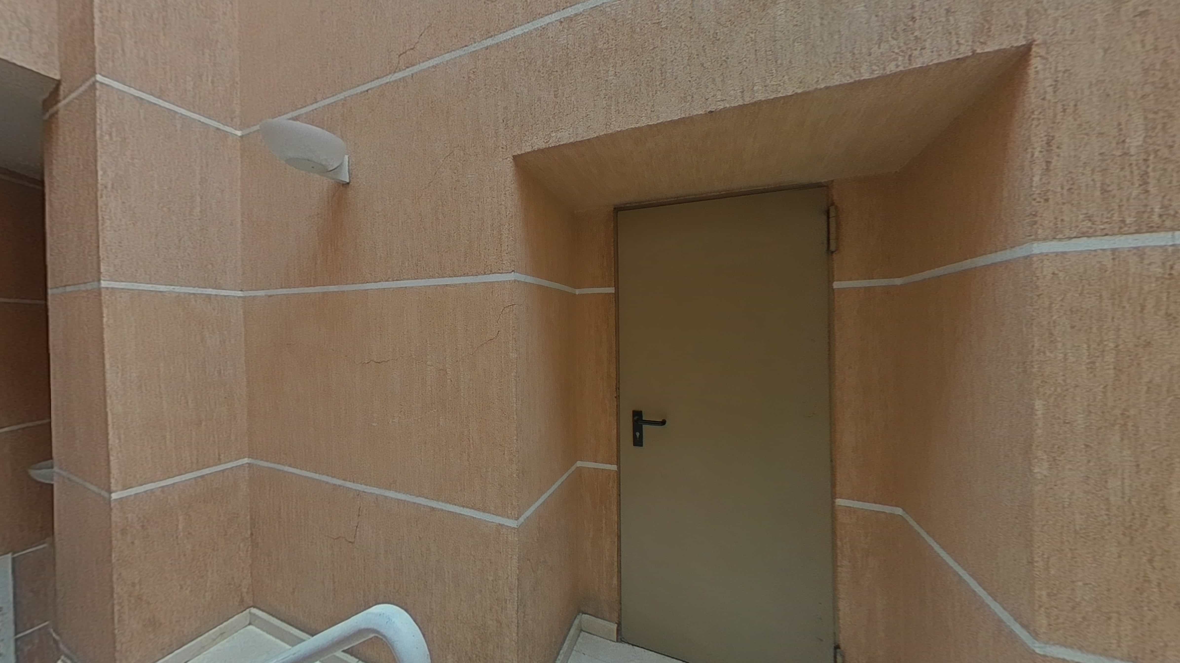 Local en venta en calle Via Complutense