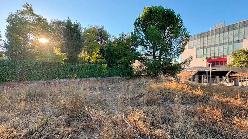 Urban ground for sale in calle Gobelas
