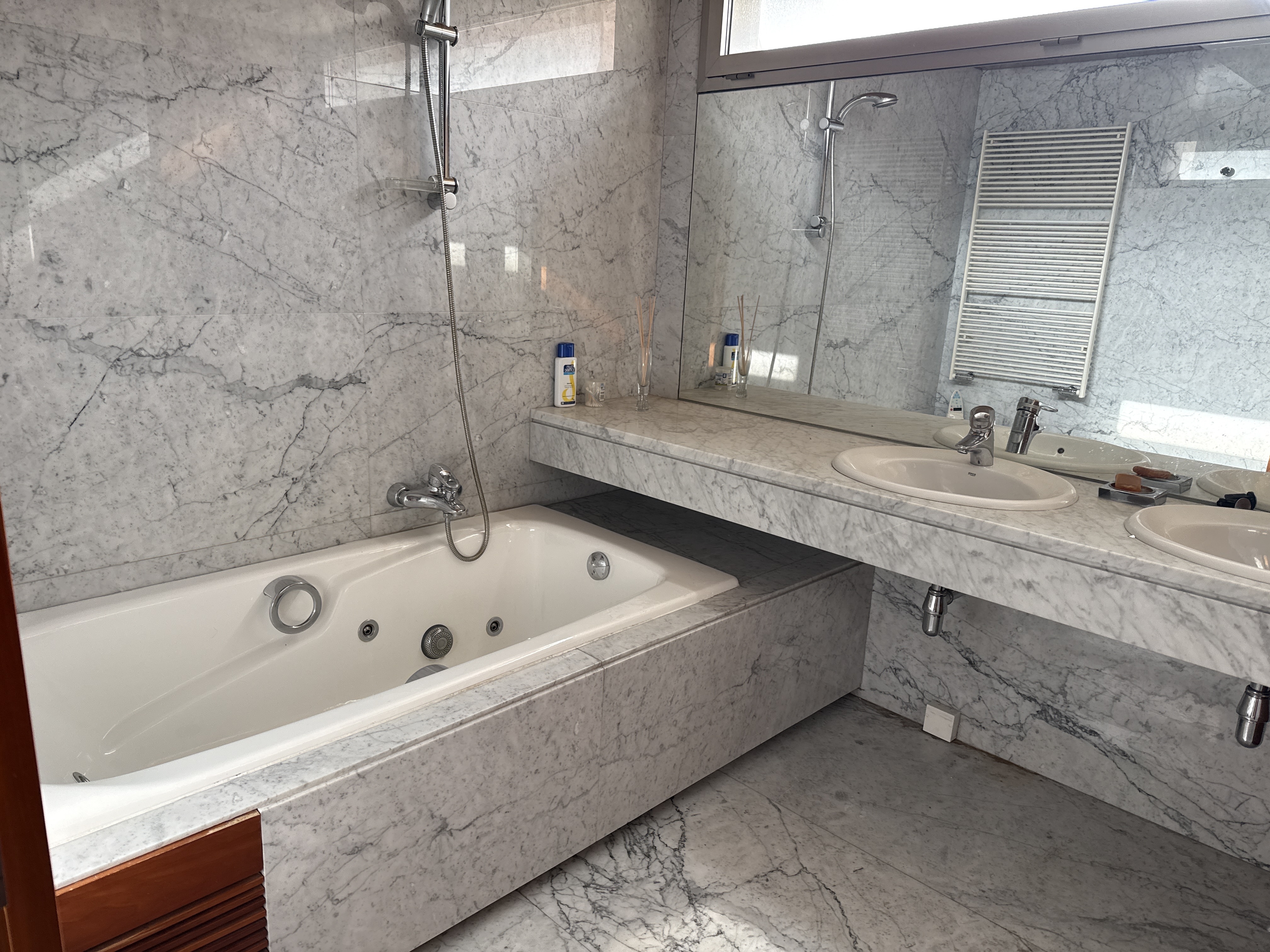 Piso en venta en paseo La Habana