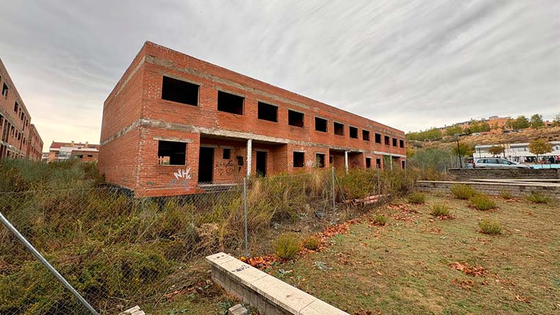 Obra parada en venta en calle Sau-3 Ciudad Jardin