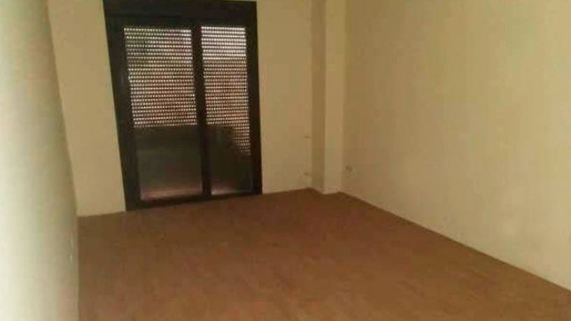 Work stopped for sale in calle Fuenlabrada