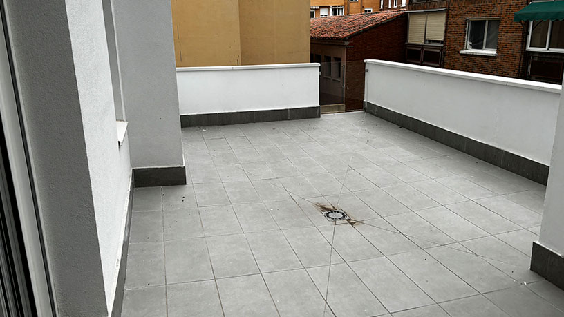 Piso en venta en calle Herencia