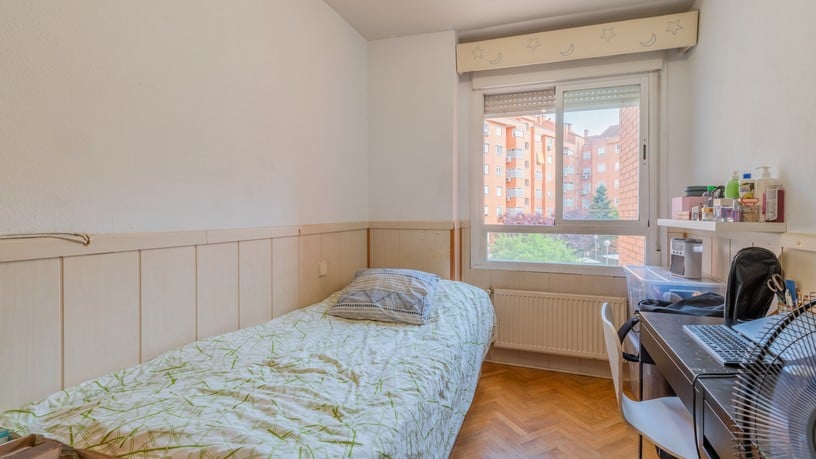 Piso en venta en calle Calle Pescara