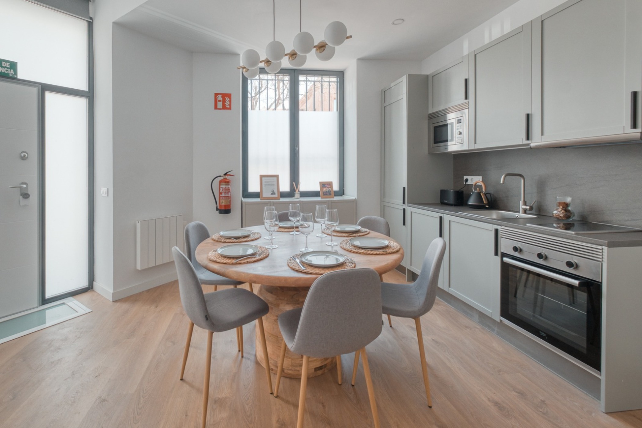 Flat for sale in calle Calle del General Lacy Madrid
