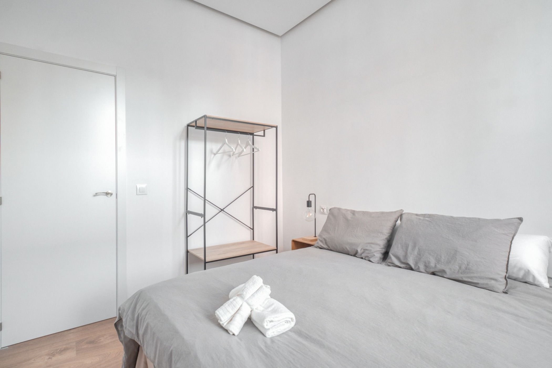Flat for sale in calle Calle del General Lacy Madrid