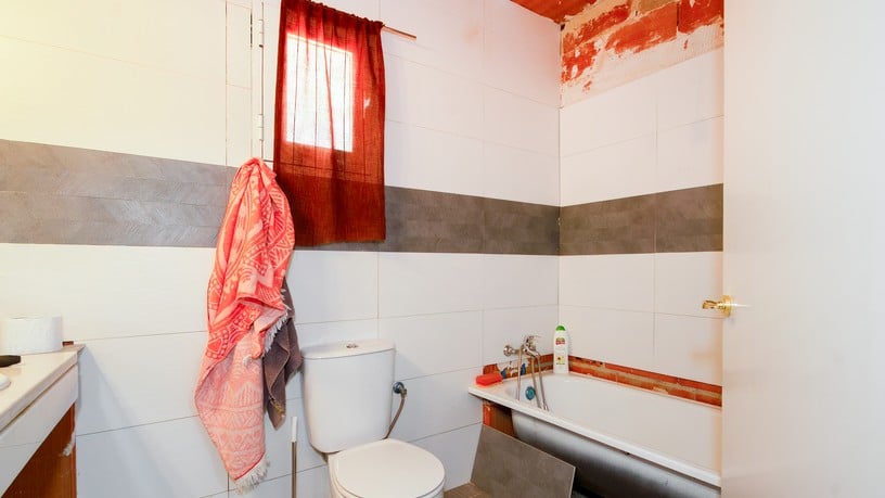 House for sale in calle Calle Once