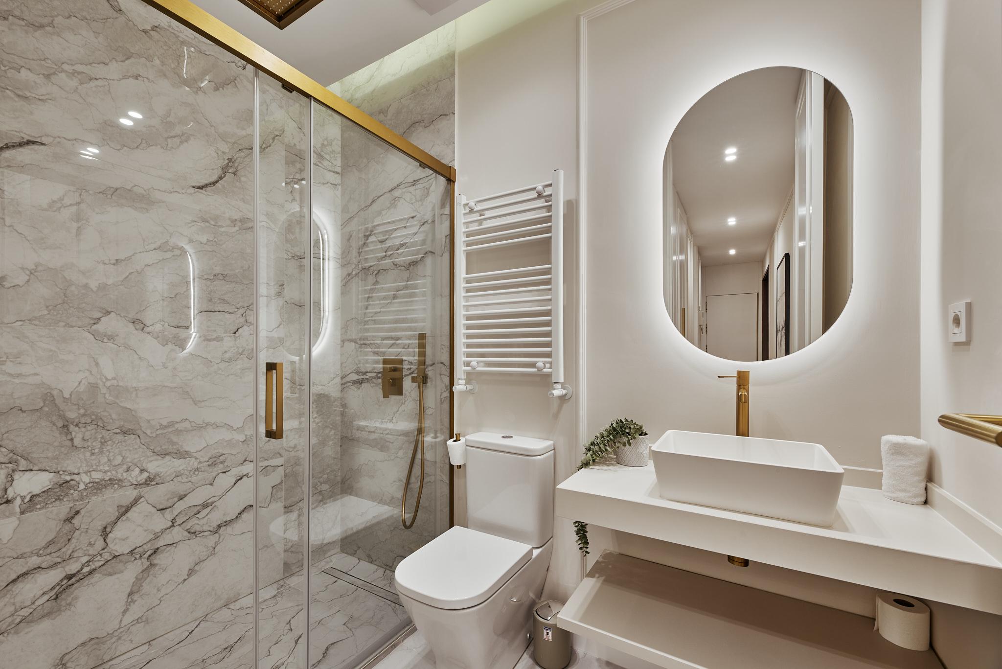 Piso en venta en calle General Oraa