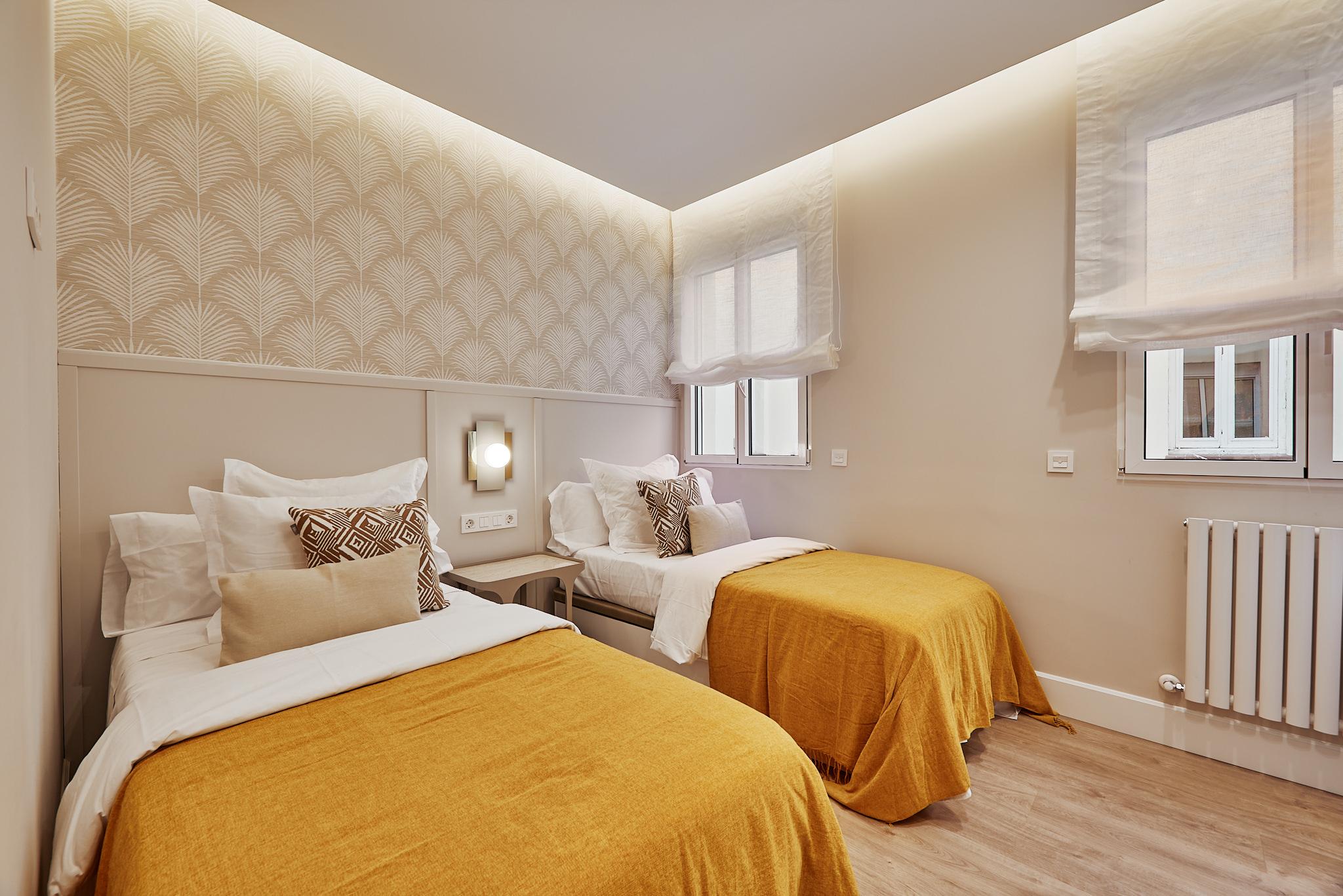 Flat for sale in calle Leganitos