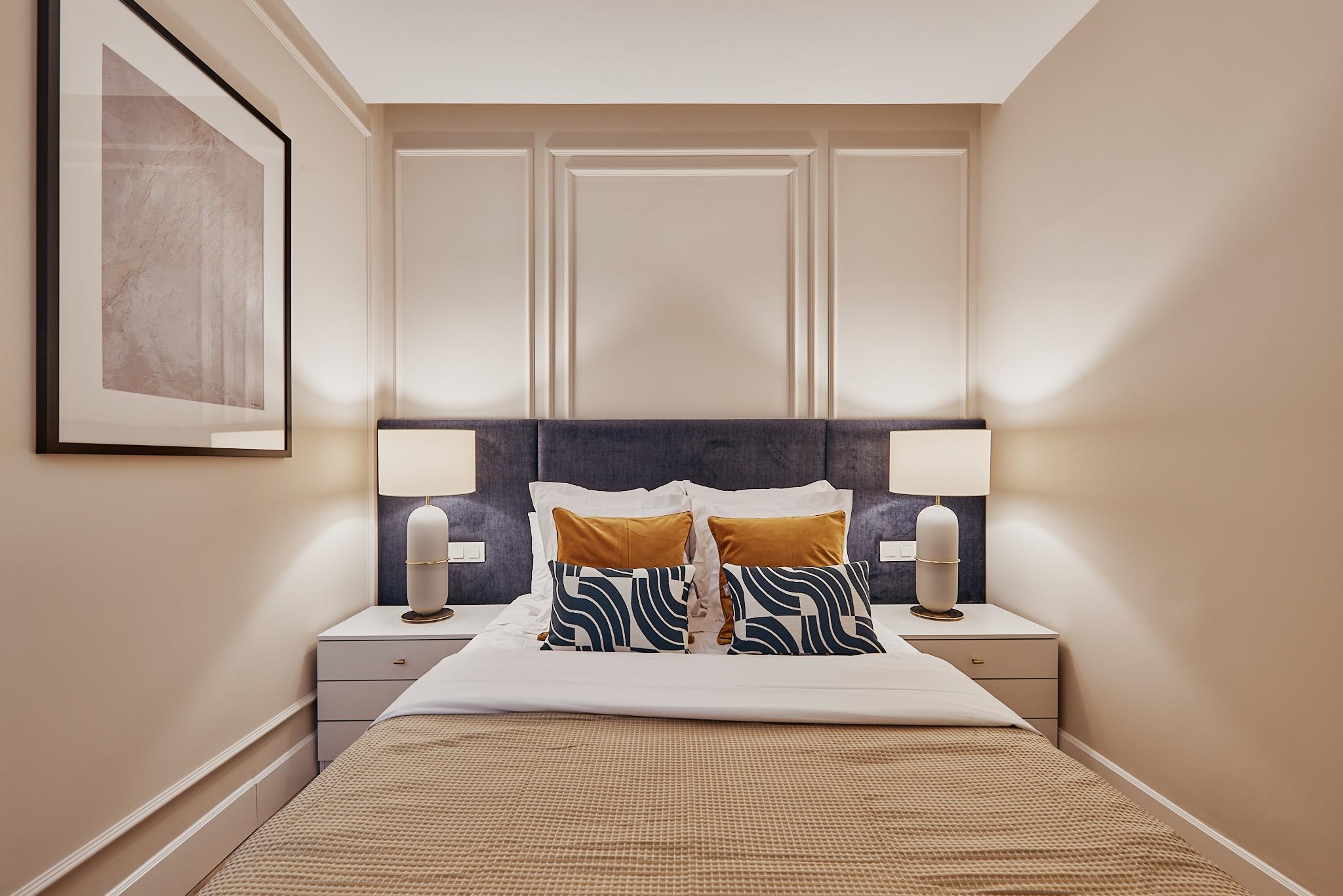 Flat for sale in calle Leganitos