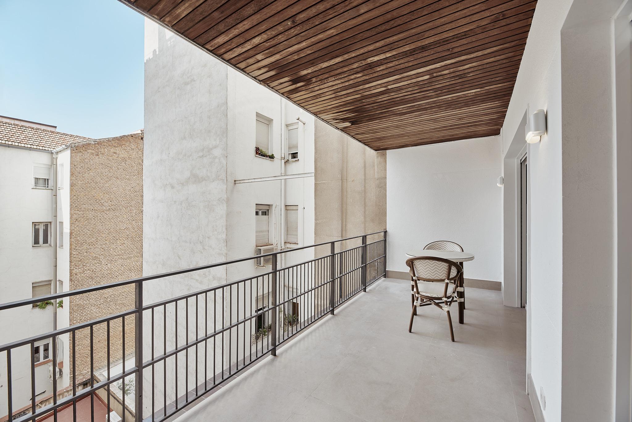 Piso en venta en calle Montesa