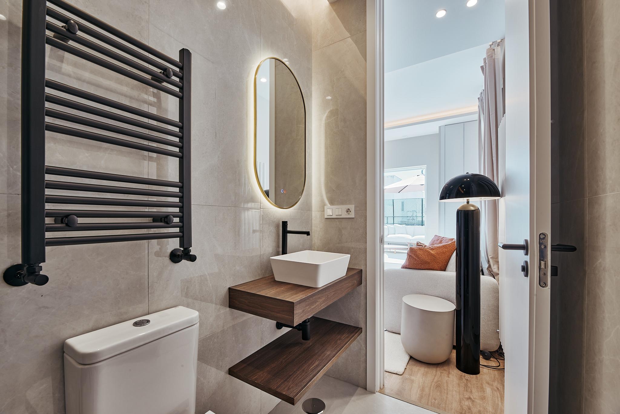 Piso en venta en calle Espartinas