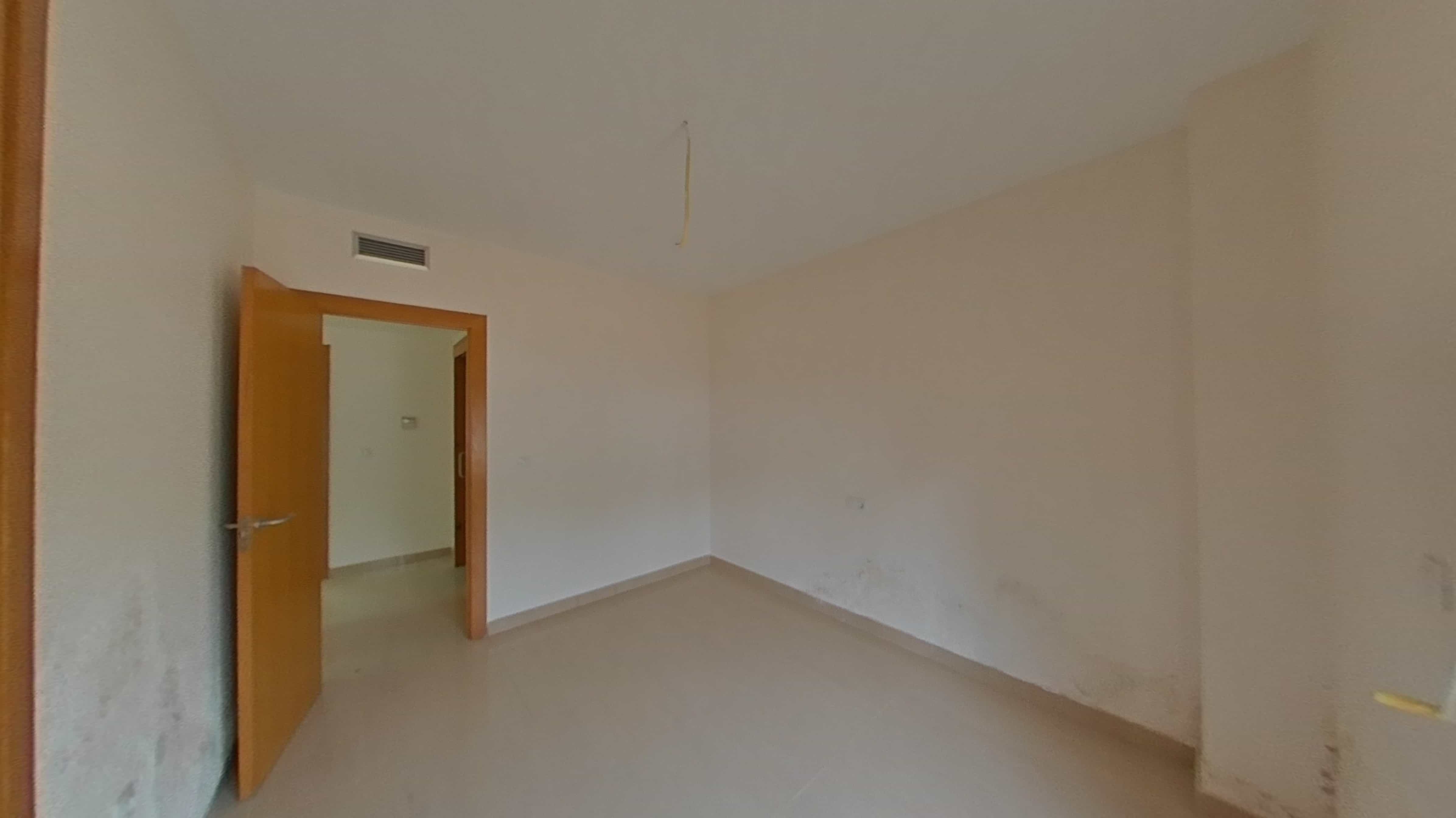 Chalet adosado en venta en calle Buganvillas