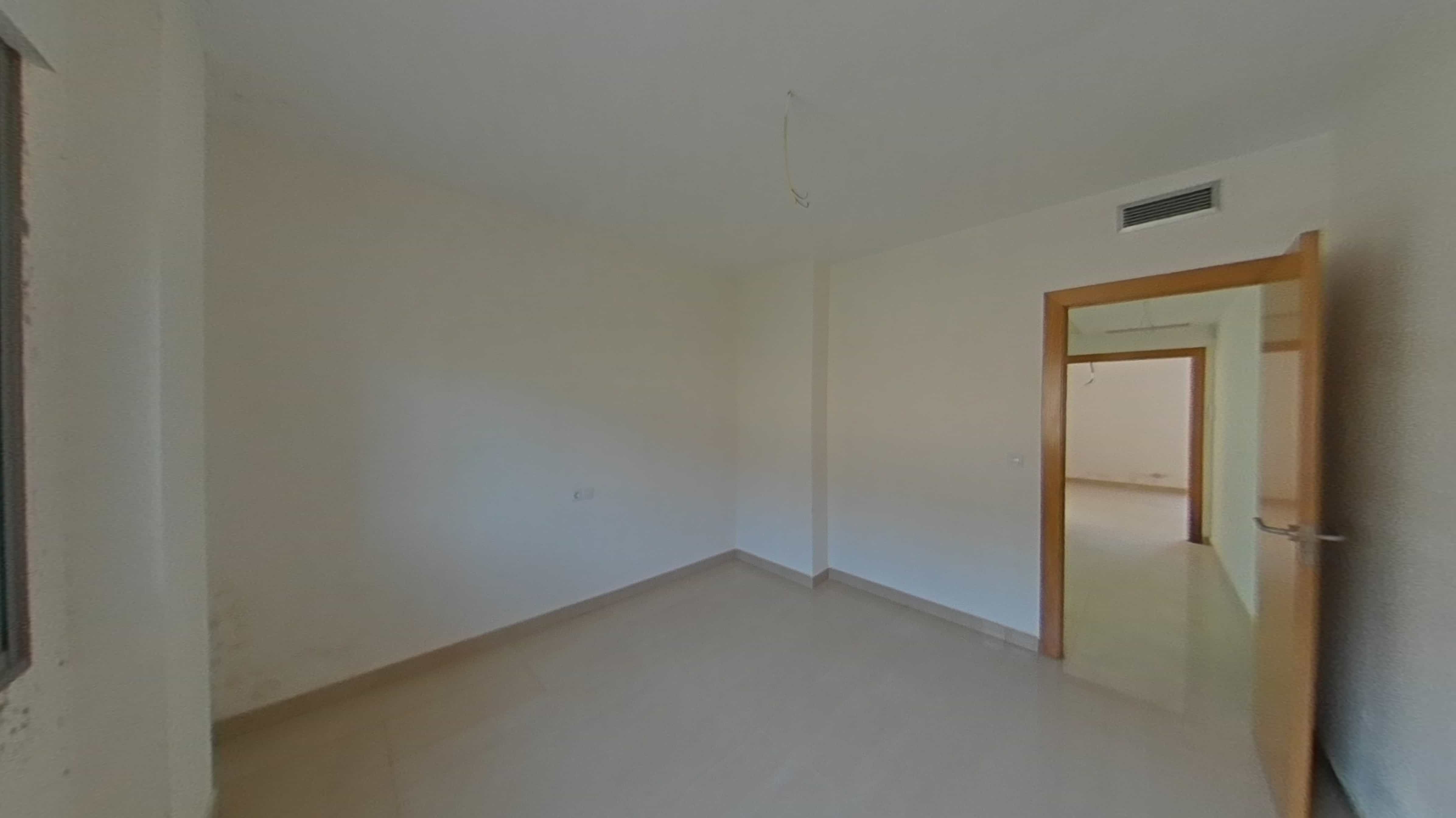 Chalet adosado en venta en calle Buganvillas