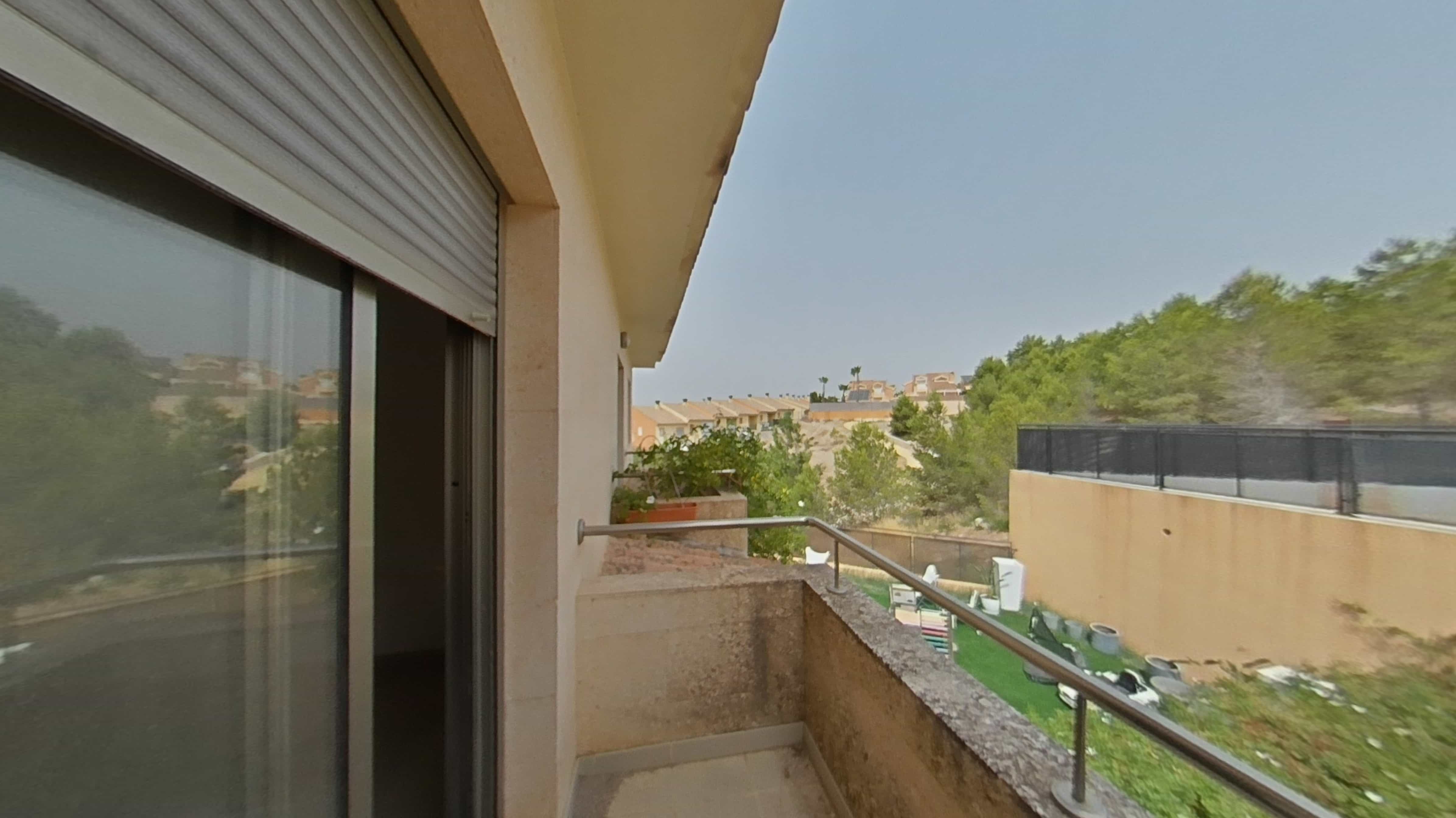 Chalet adosado en venta en calle Buganvillas
