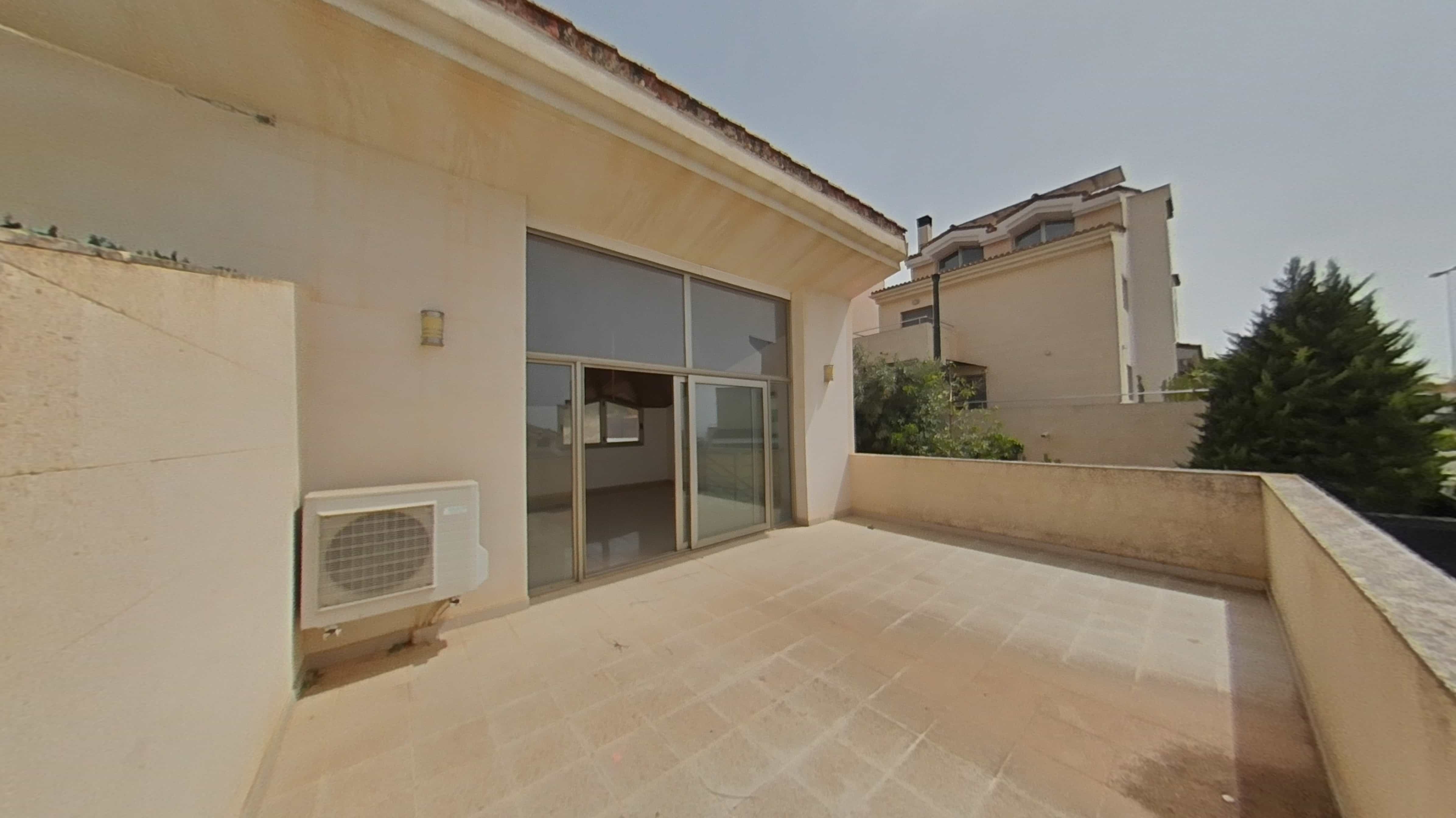 Chalet adosado en venta en calle Buganvillas