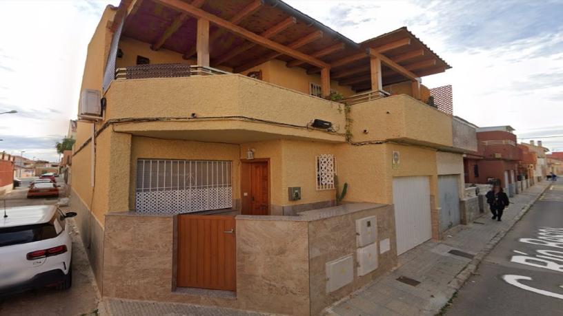 Chalet adosado en Travesía Rio Besos, Cartagena, Murcia
