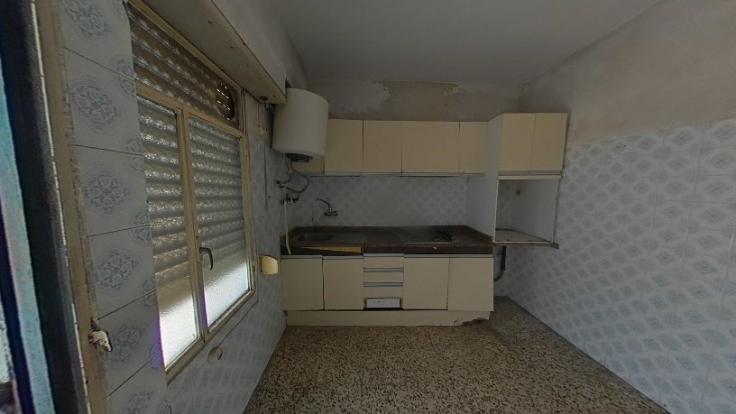 Piso en venta en calle General Sanjurjo