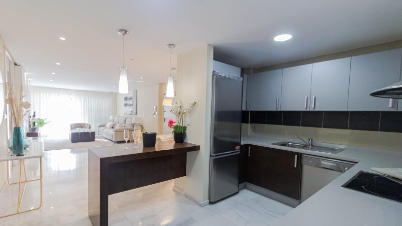 Garage for sale in calle Grecia