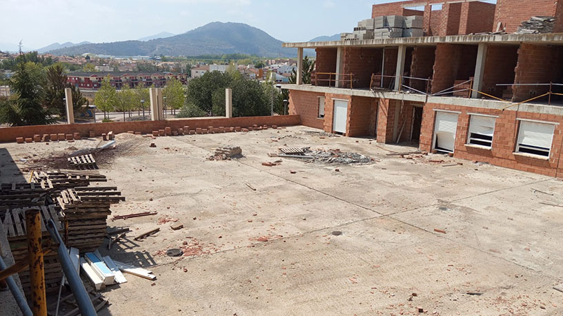 Obra parada en venta en calle Miguel Delibes