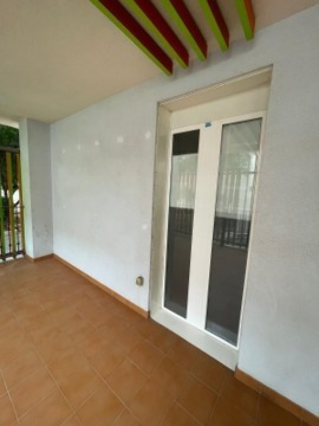 Commercial premises for sale in calle Calafate