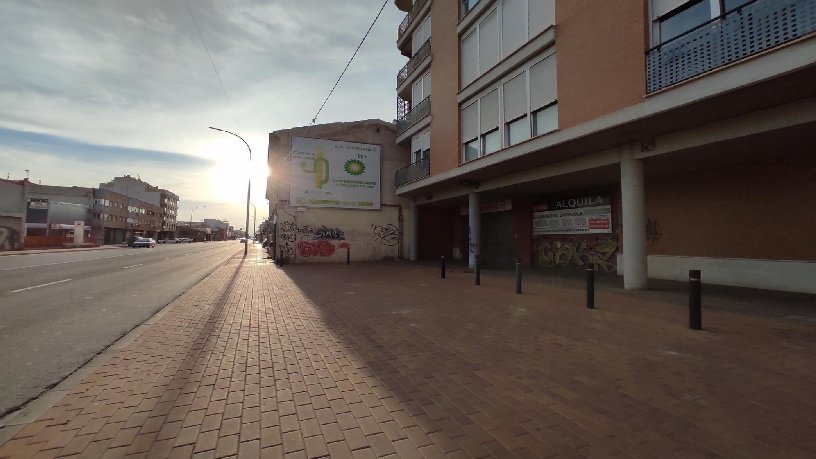 Commercial premises for sale in avda Ciudad de Almeria