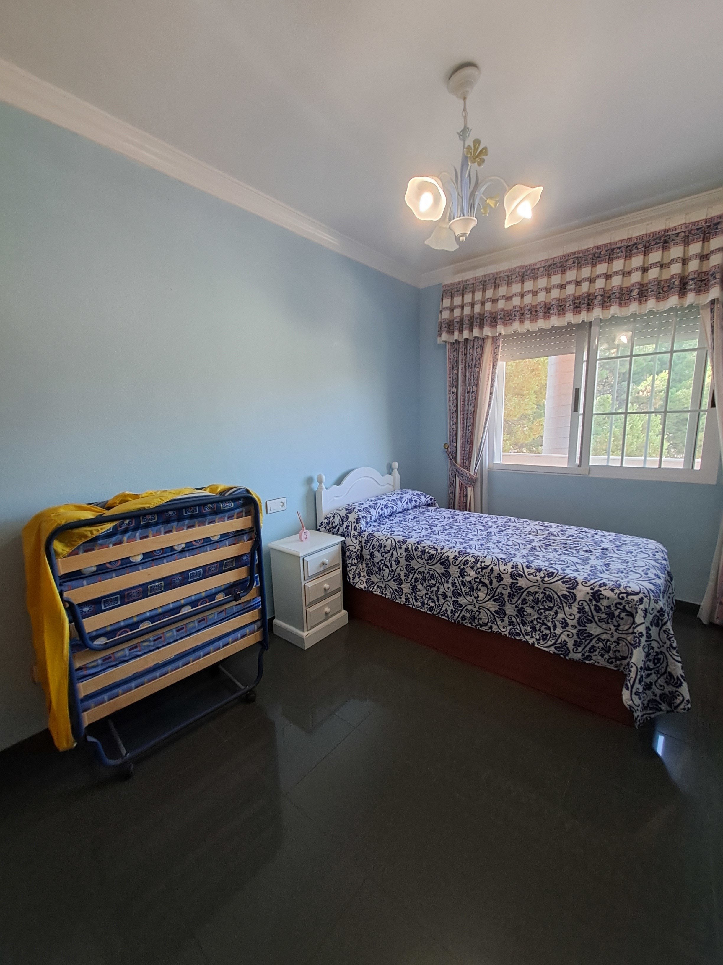 Flat for sale in calle Calle Pintor Sorolla