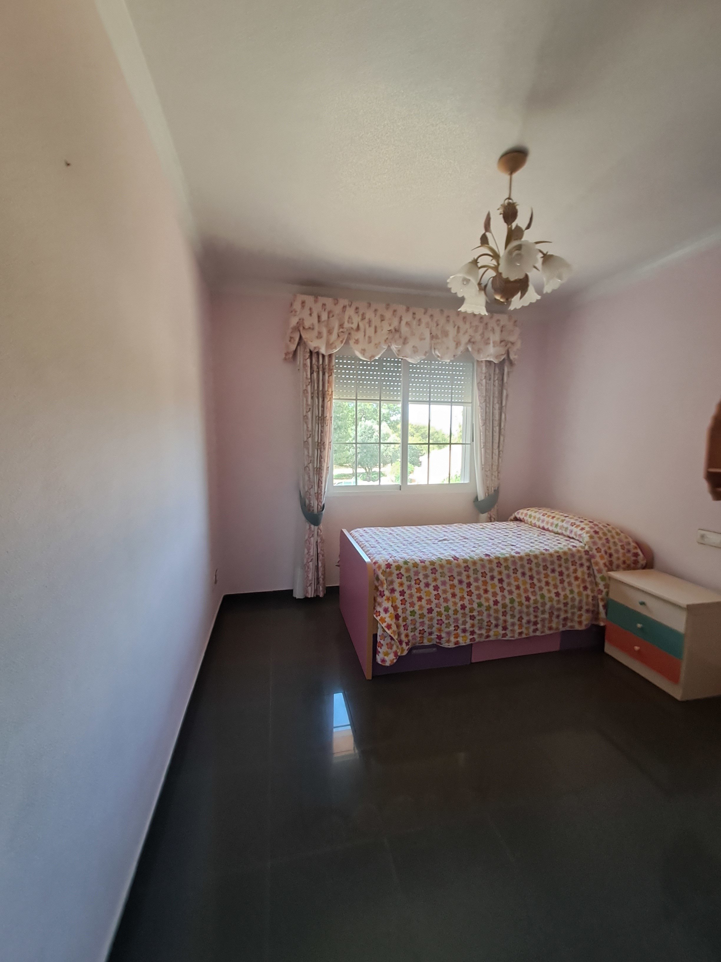 Flat for sale in calle Calle Pintor Sorolla