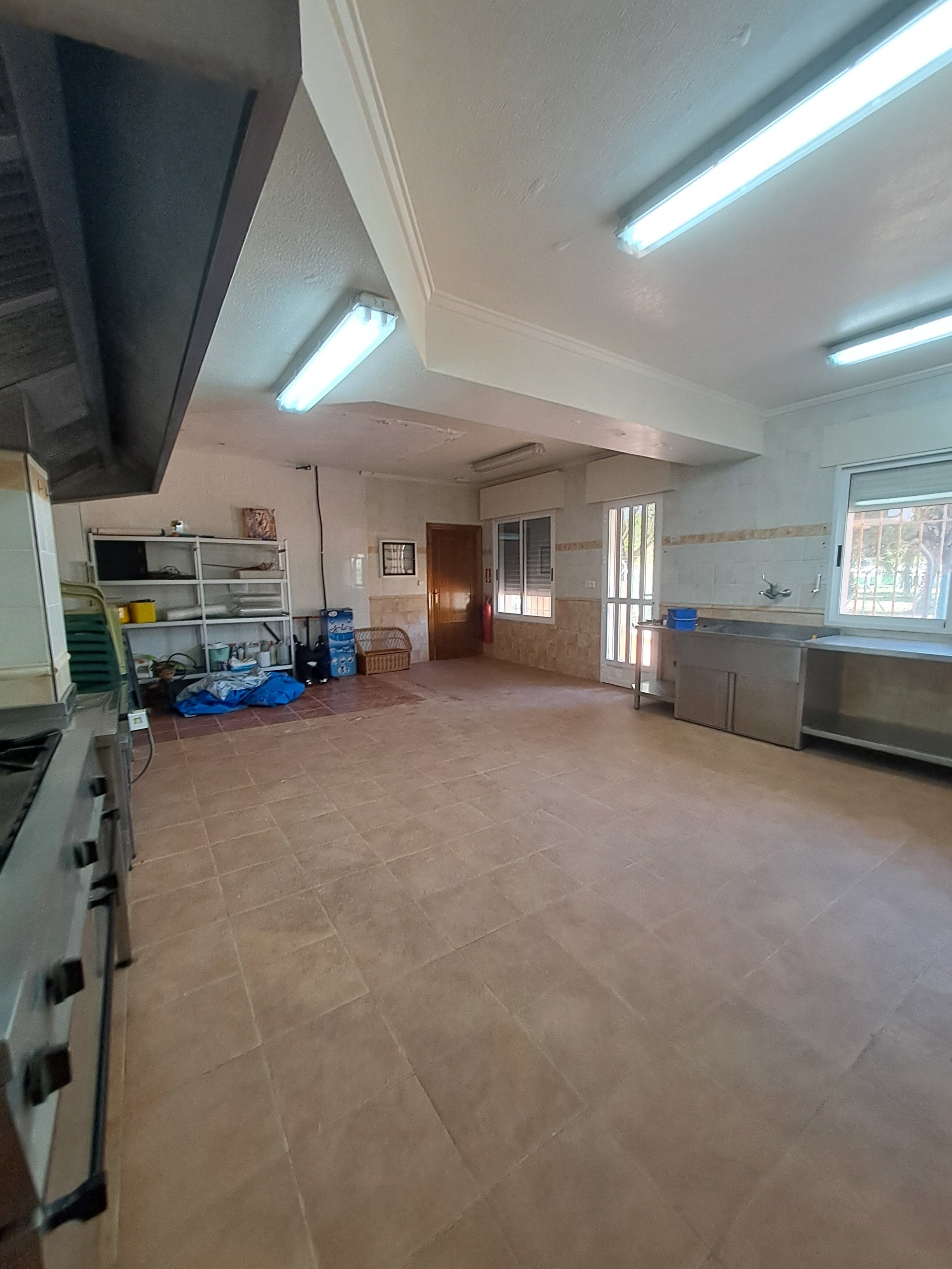 Flat for sale in calle Calle Pintor Sorolla