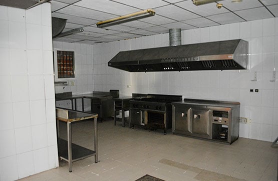 Gas Station for sale in ctra Na-115