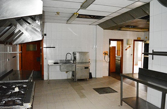 Gas Station for sale in ctra Na-115