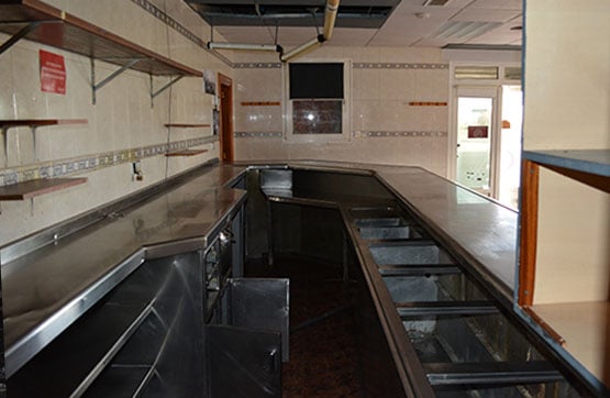 Gas Station for sale in ctra Na-115