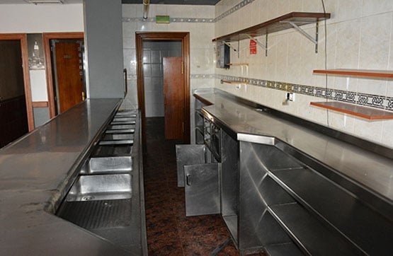 Gas Station for sale in ctra Na-115