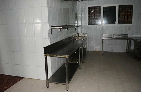 Gas Station for sale in ctra Na-115