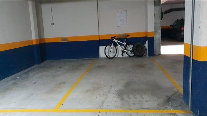 Garage à vendre à plaza Larrache