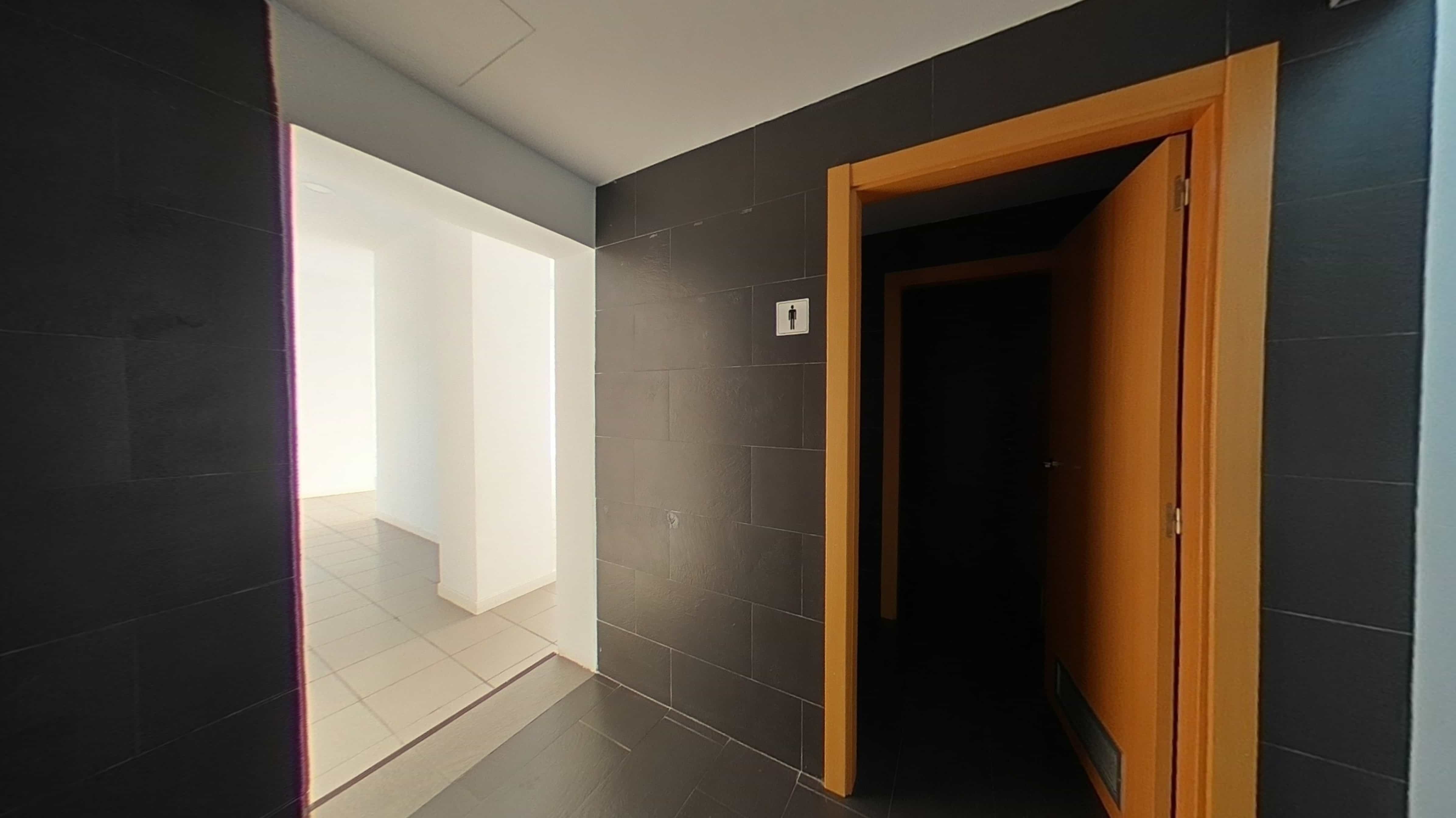 Locaux commerciaux à vendre à calle Miren Martinez Saez del Burgo