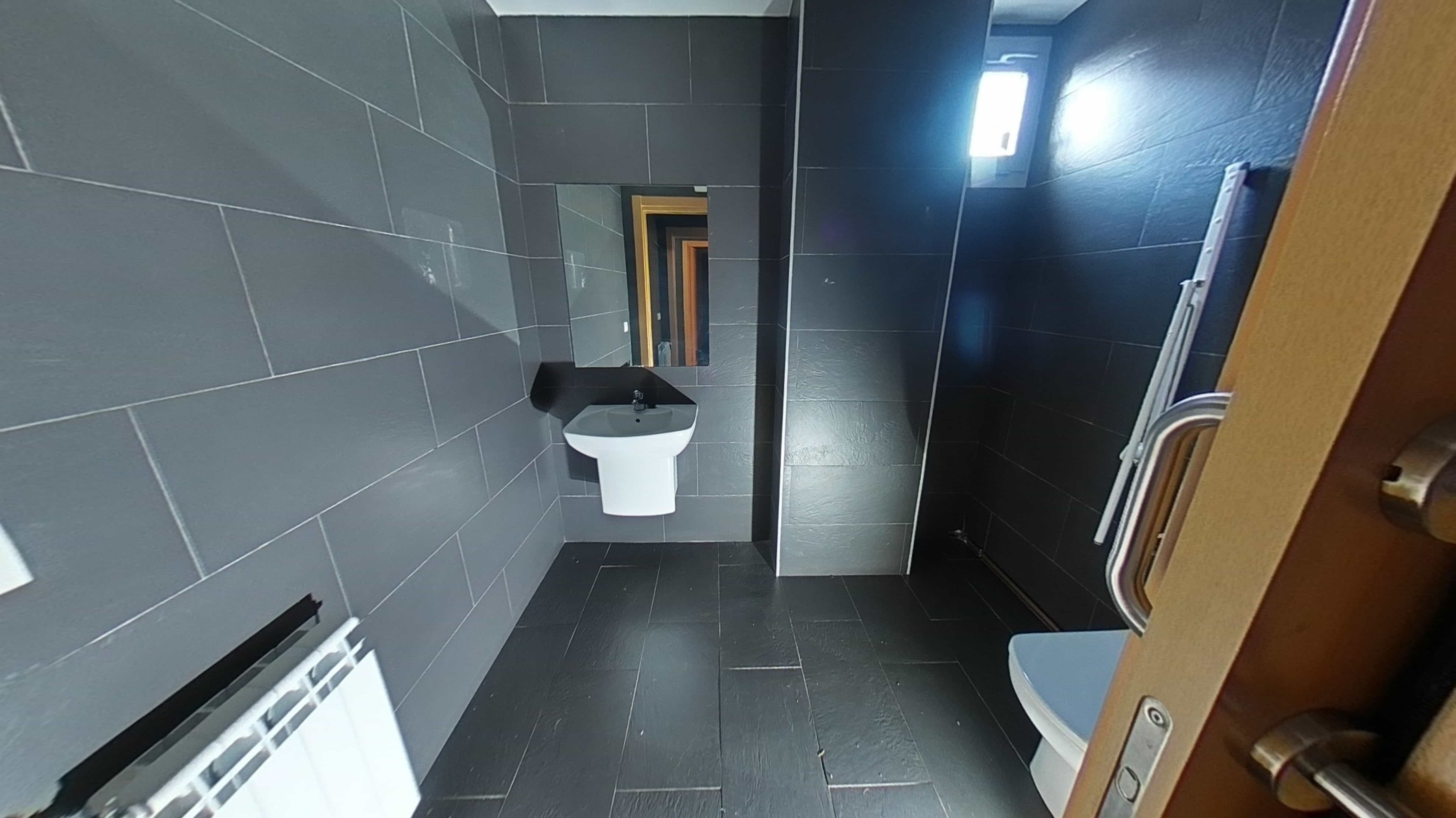 Locaux commerciaux à vendre à calle Miren Martinez Saez del Burgo