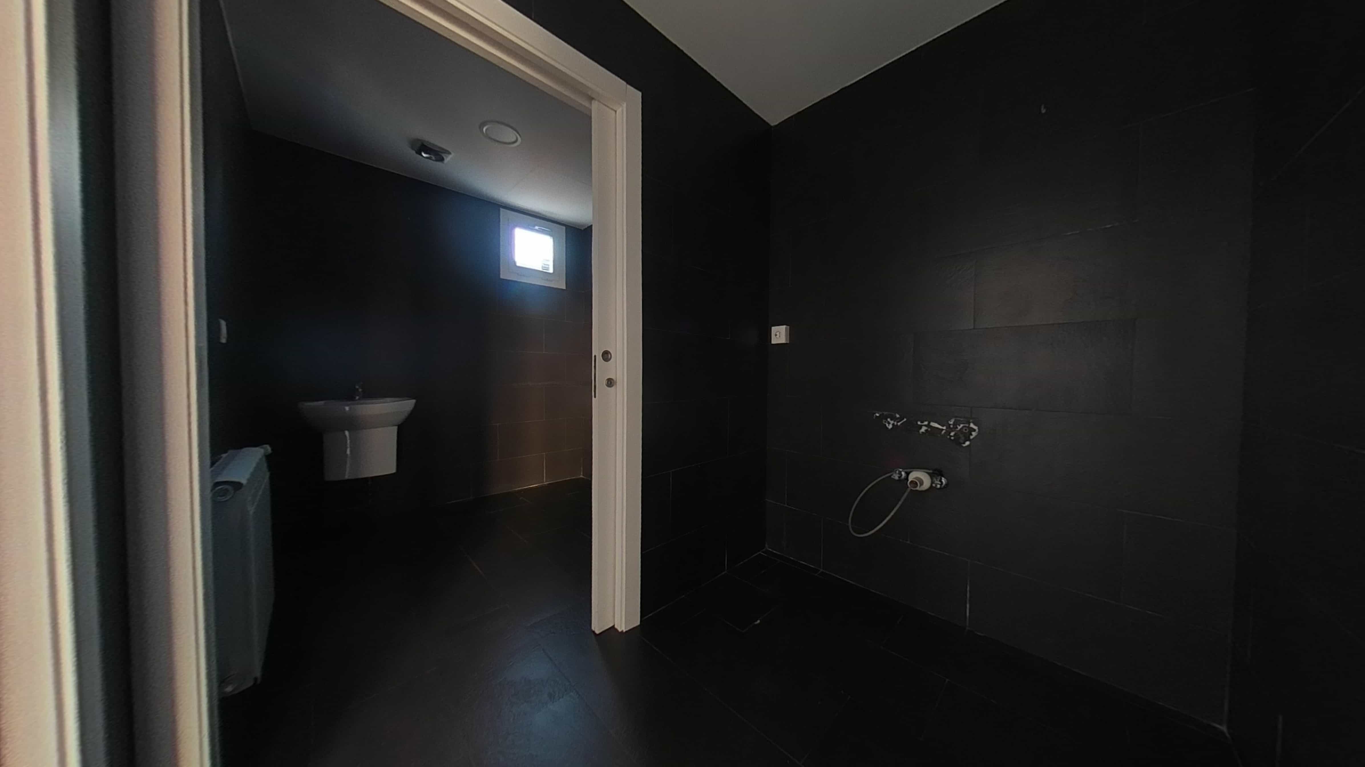 Locaux commerciaux à vendre à calle Miren Martinez Saez del Burgo