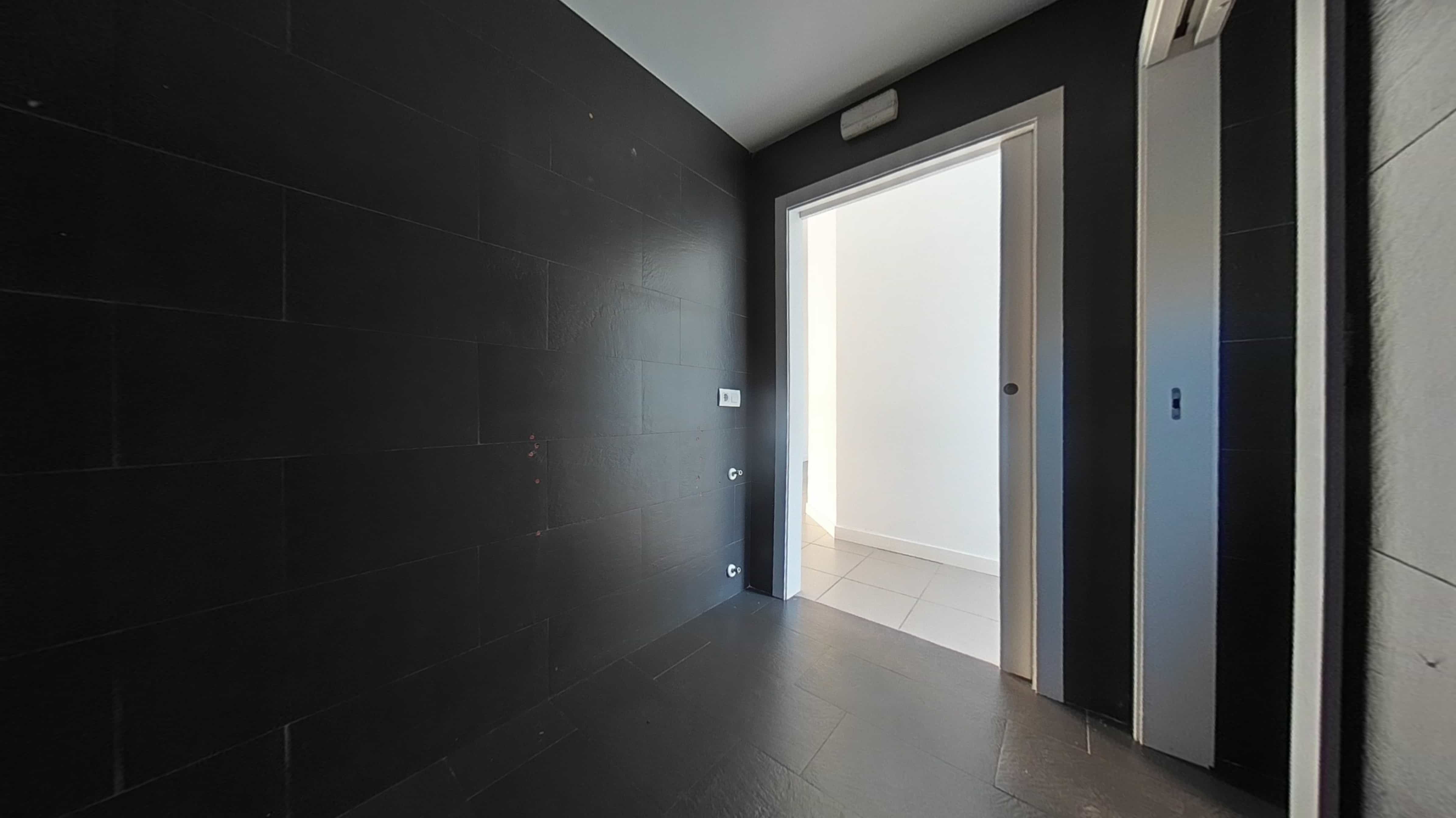 Locaux commerciaux à vendre à calle Miren Martinez Saez del Burgo