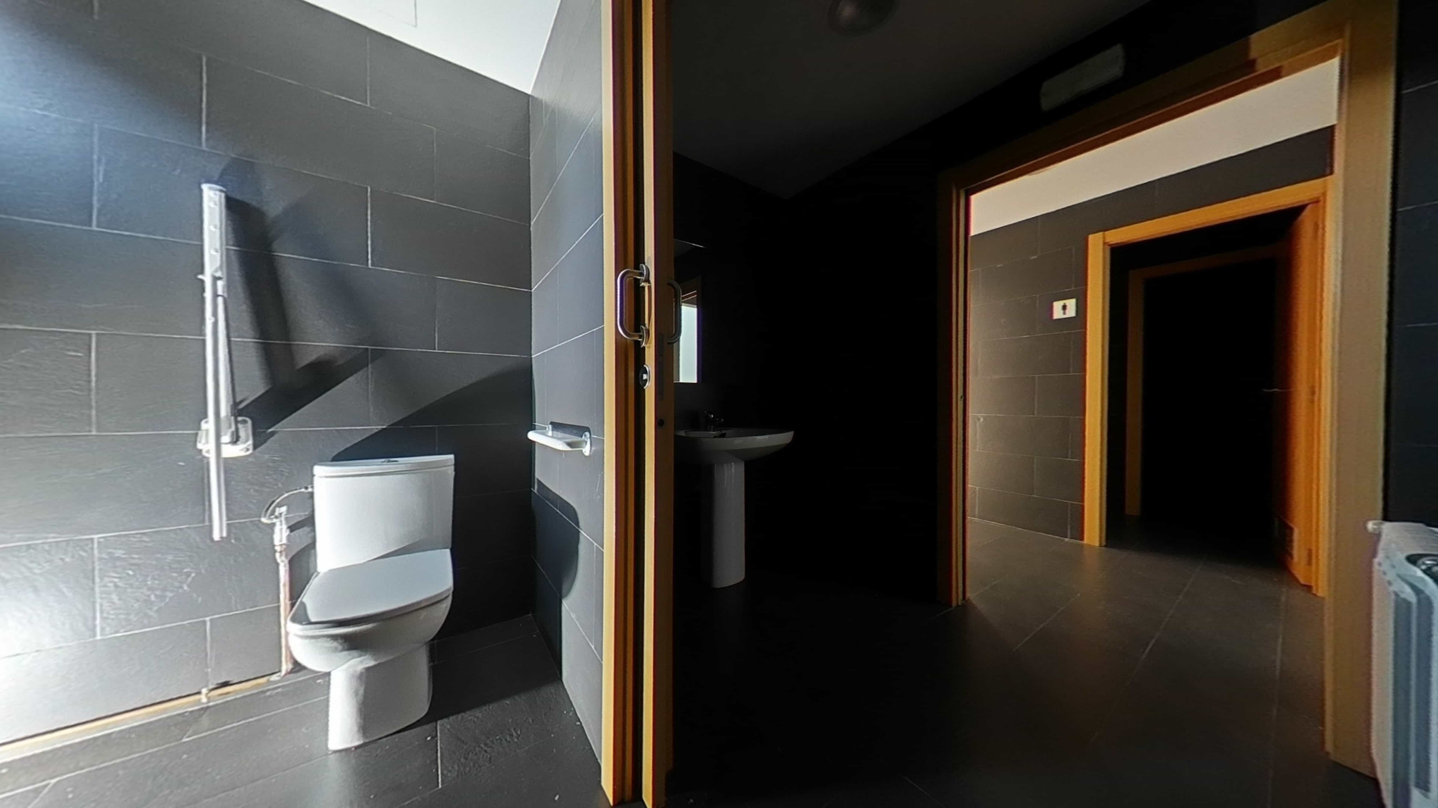 Locaux commerciaux à vendre à calle Miren Martinez Saez del Burgo