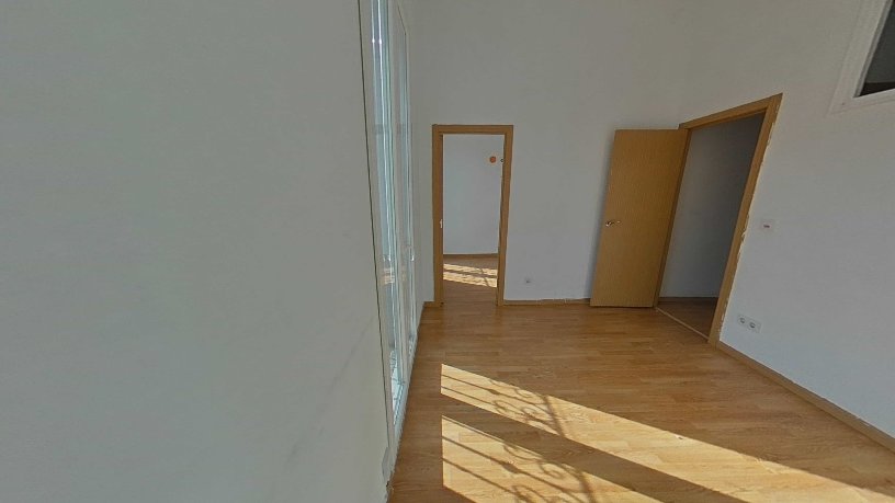 Flat for sale in avda Miraflores