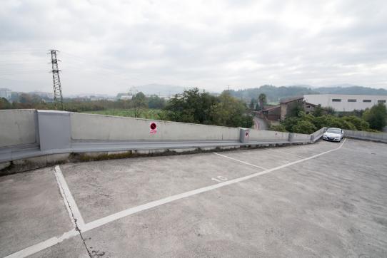 Garage for sale in calle Aliendalde