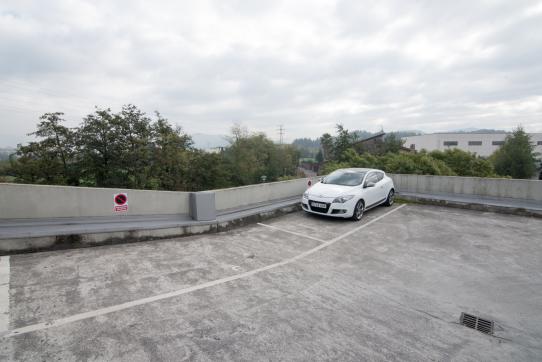 Garage for sale in calle Aliendalde