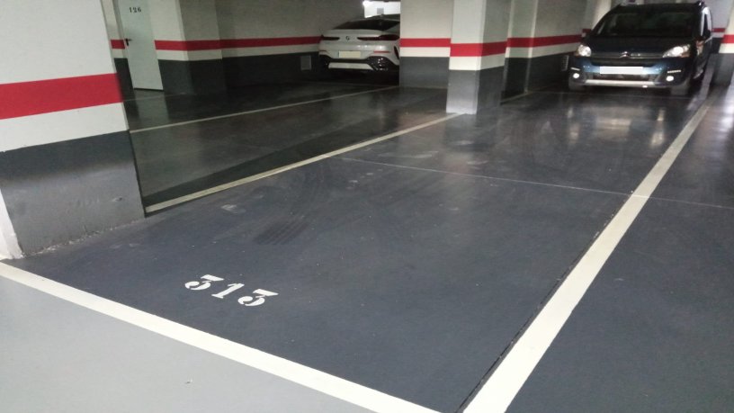 Garaje en venta en calle Cardenal Gardoki